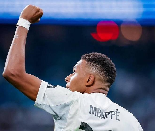 姆巴佩将随皇马出征曼城 替补待命备战关键战役