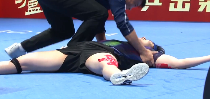 王楚钦逆转夺冠登顶澳门世界杯，生涯首冠见证