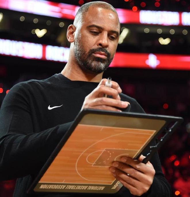 火箭G2再败湖人杜兰特复出难救主申京成罪人